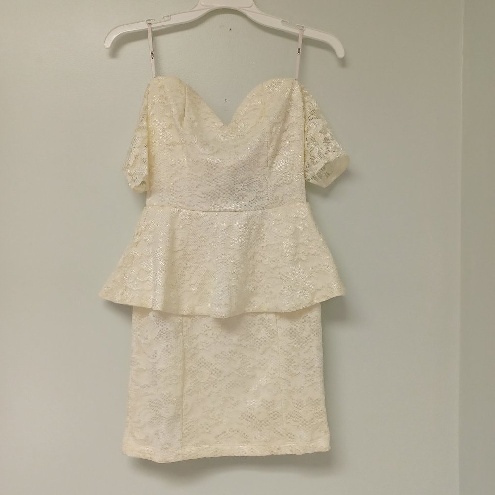 ASOS Ivory Off Shoulder Lace Peplum Mini Dress, Size 4